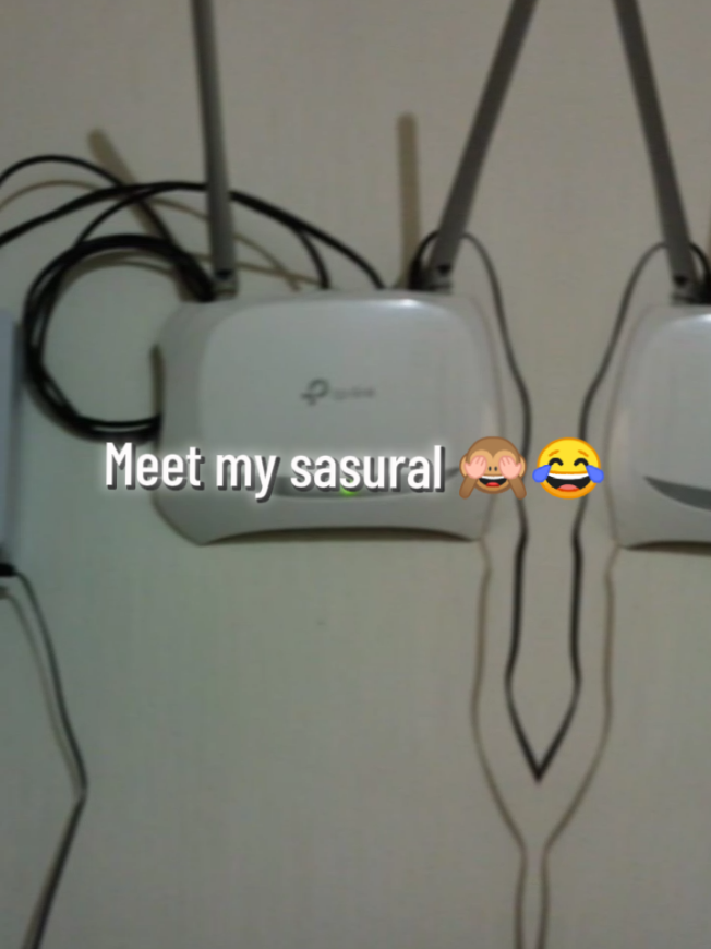 Meet my sasural 🙈🥹😂 #sasural #mobile #funny #veiwsproblem #grow #airpod #fypシ  #unfreezemyacount #fun #lovely #growmyaccount #funnystatus #mysasural 