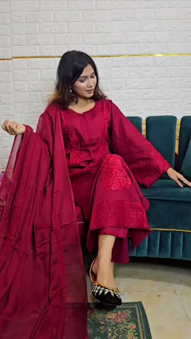 Eid collection 2025 Premium stitched and unstitched embroidery lawn  Size:38,40,42,44,46,48,50,52,54,56,58,60,62,64 Facebook page :Lawn 1000 For order inbox us #Lawn1000 #shopping #tiktok #follower #foryouシ #fyp #fashion #highlights #viral #everyone #eidcollection #foryoupage 
