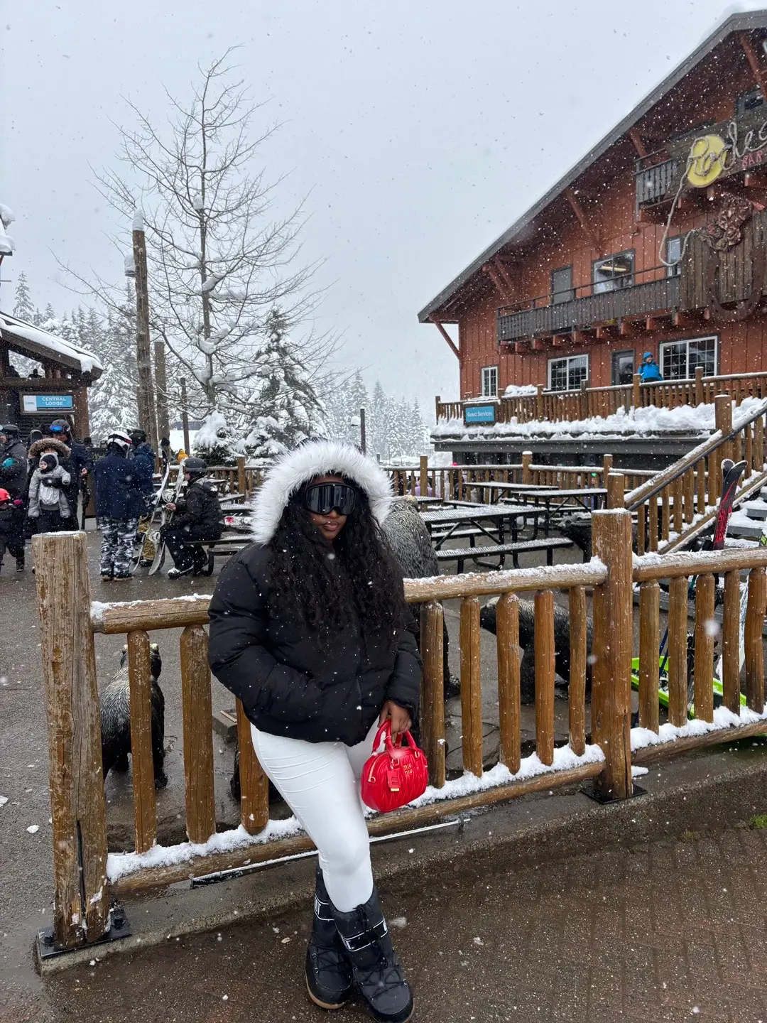 #wa #seattlef #zambiantiktok🇿🇲f #fypシs #fypシs #ski the #snowday #LifeHack 