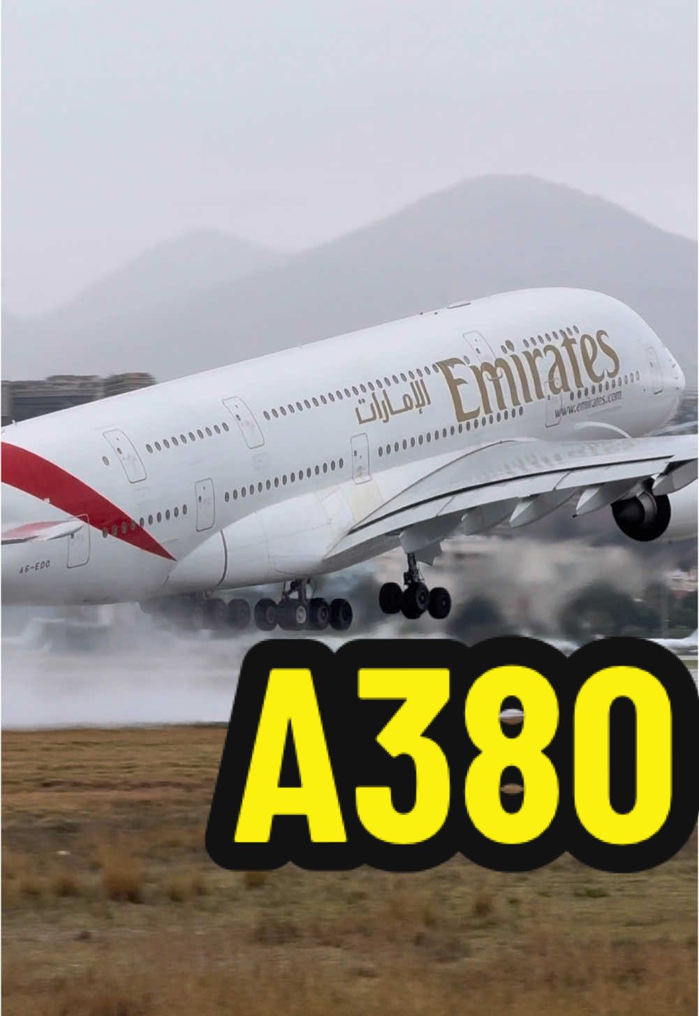 Boss Clean Up the runway  A380 Wet Take Off  . #aviation #avion #plane #planes #airbus #a380 #flyyyyyyyyyyyyy #aviationlovers #aircraft #emirates #dubai #dubai🇦🇪 #dubai_dxb_uae #emiratesairlines #emiratescabincrew  #planespotting #french #wet #foruyou #worklife 