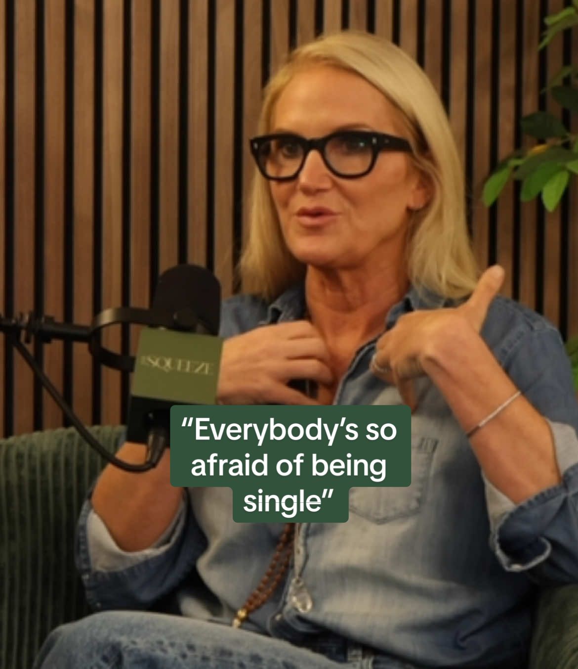 The wisdom @Mel Robbins 👏👏👏  @Taylor Lautner @Tay Lautner #thesqueezepodcast #thesqueeze #melrobbins #letthemtheory  