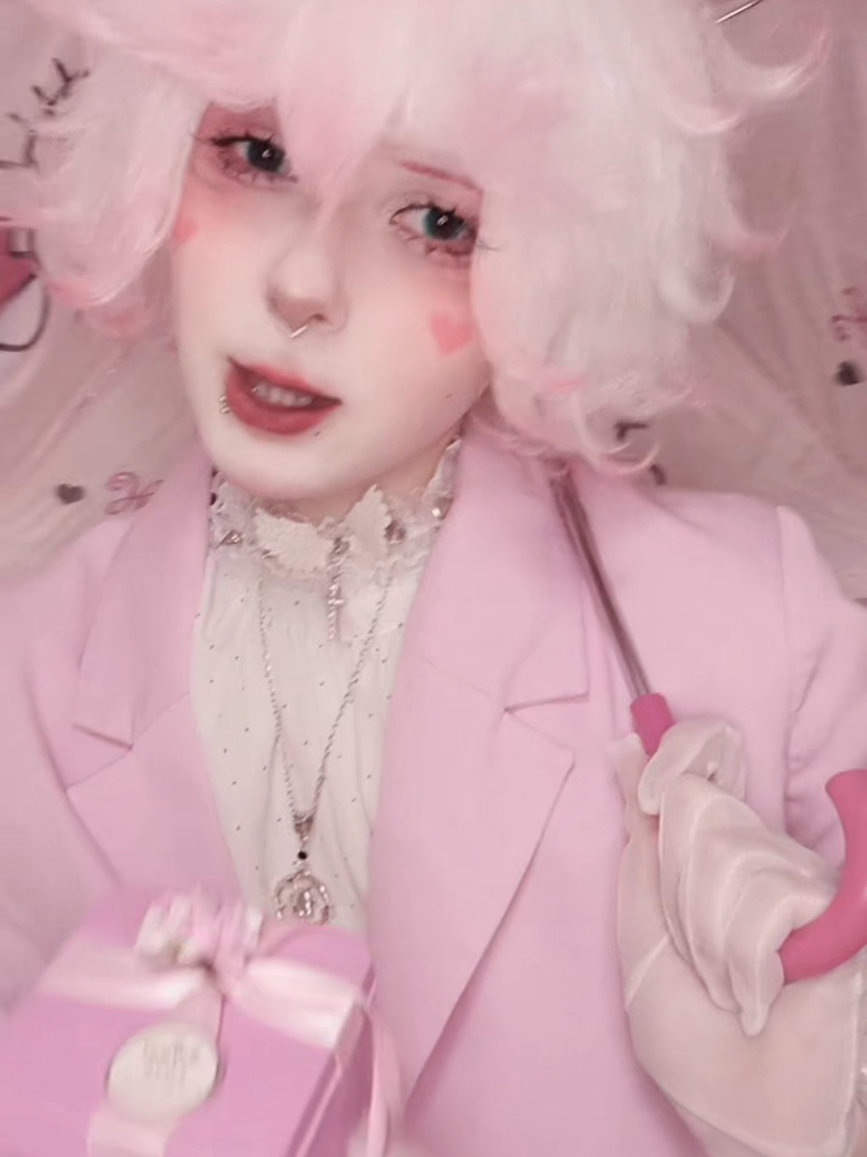 Send this video to your loved one!  #happyvalentinesday #cupid #cosplay #cosplayer #viralvideo #recomendation #capcut #tokyo #animetiktok 