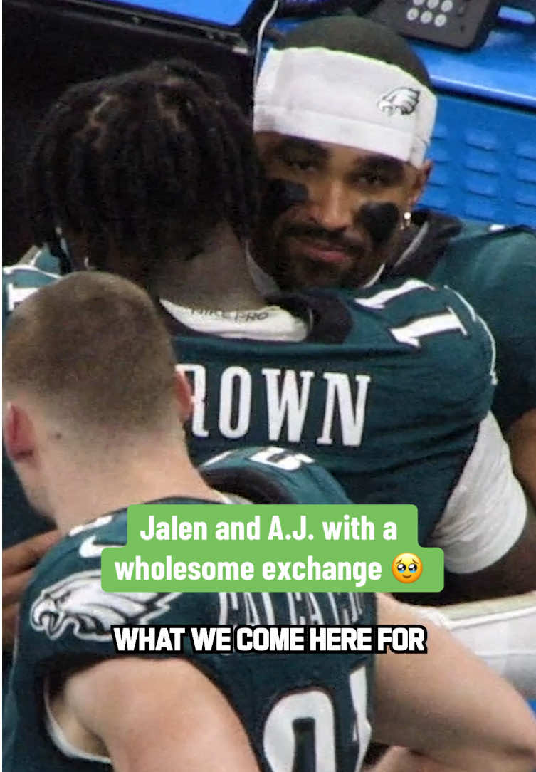 they believed in each other 🫶 #jalenhurts #ajbrown #philadelphia #eagles #nfl #SuperBowl #SBLIX #micdup 