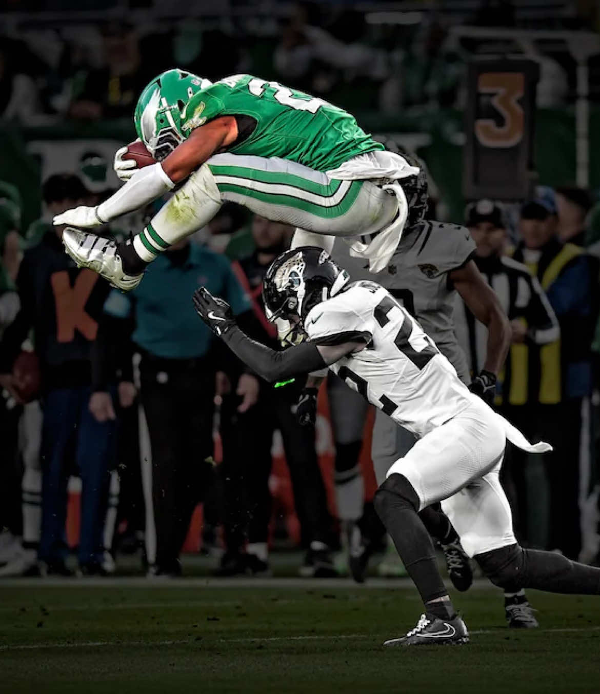 I’m still deciding if I liked the Halftime show or not icl. || #saquonbarkley #jalenhurts #eagles #nflfootball #superbowl2025 