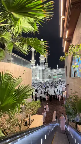 alhamdulilah first umroh diumur 19th🖤