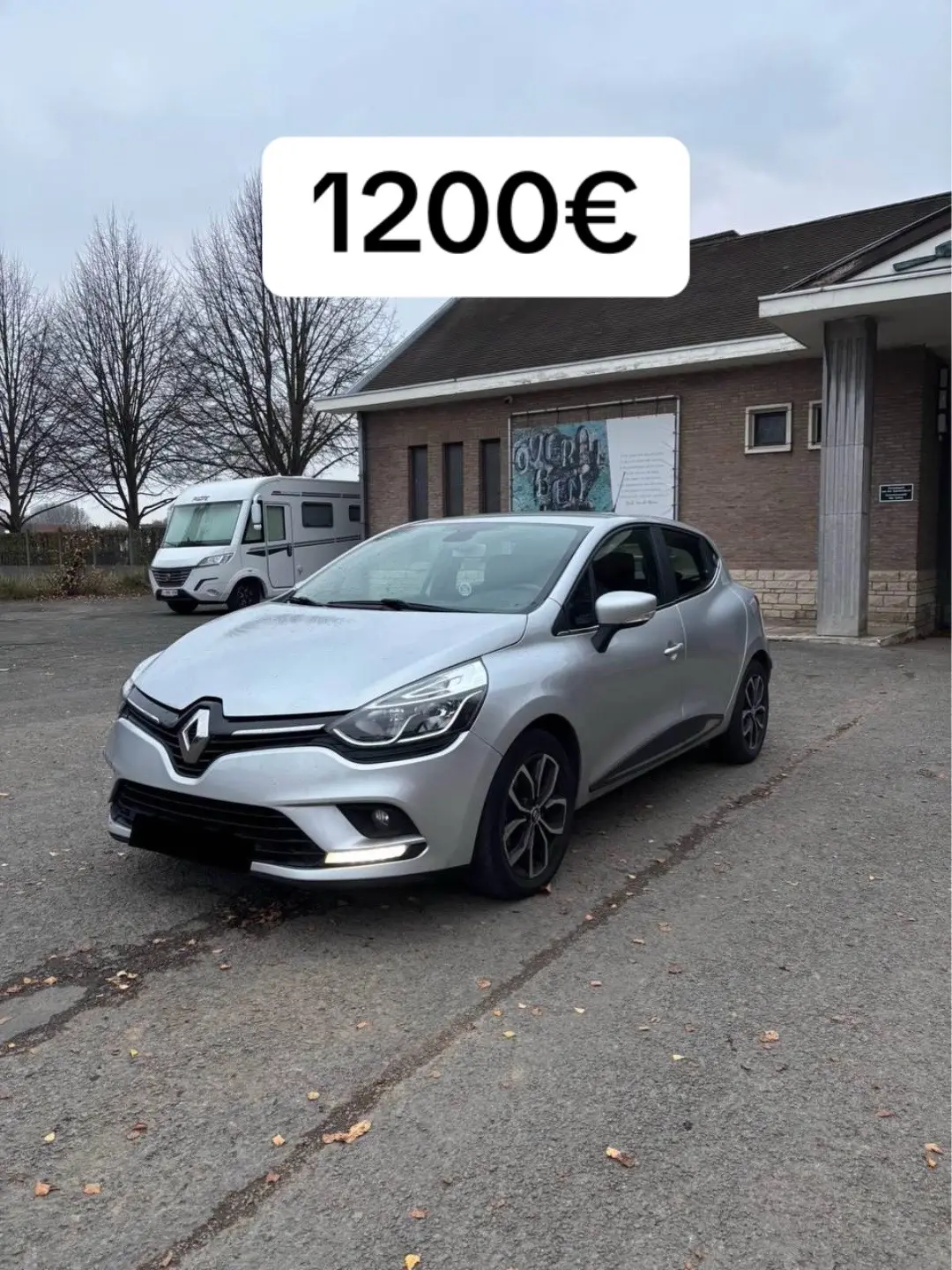 Modèle : Renault CLIO IV Année : 2019  Kilométrage : 149 000 km  Énergie : Diesel  Transmission : Manuel  Puissance : 75 ch  #pourtoi #voiture 