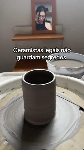 minha versão ceramista da trend empreendedoras legais não guardam segredos 🌟 boa sorte pra quem tá começando #materiaisceramica #ceramista #ceramica #ceramicaartesanal #argila 