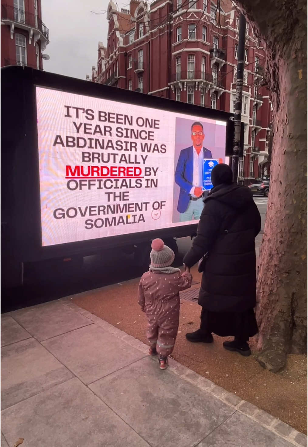 This time last year, Somalia government officials targeted the late Abdinasir Dahable, carrying out a campaign of coordinated harassment and threats. On February 18, 2024, he was found dead in his Mogadishu apartment, showing clear signs of brutal torture. Today, we stand outside the Somalia Embassy in solidarity with his widow, Dr. Suad, and his two beautiful daughters, demanding justice. #Somaliland #Justice4abdinasir #somalitiktok #Somalia 