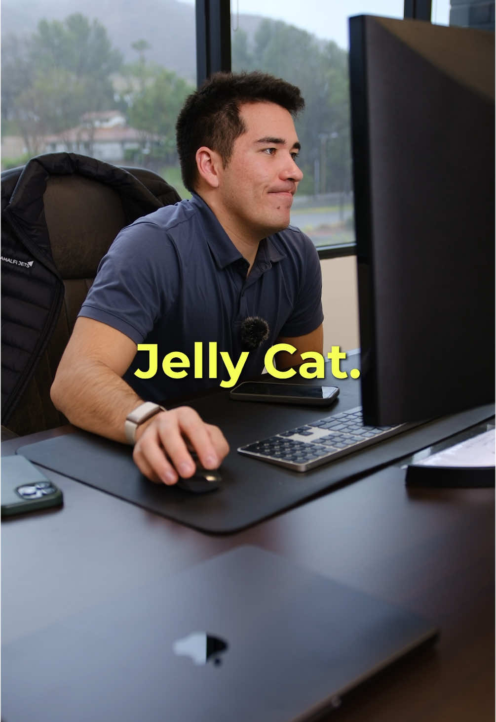 Client wants to fly to Utah for a special Jelly Cat. #FlyAmalfi #PrivateJet #Travel 