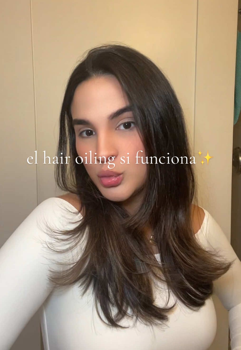 El hair oiling si funcionaaaa🤍✨