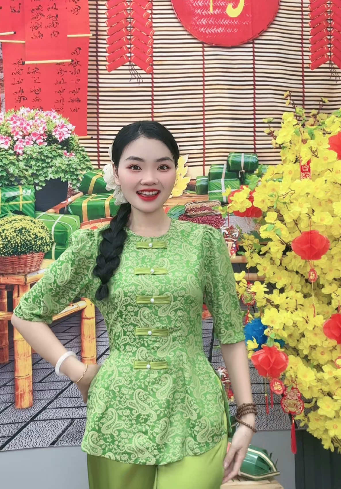 Bộ Áo Bà Ba Gấm lụa cho các nàng xinh đây 🌸 #dolamdichuanastore #nastore #muâtitiktokshop🛍 #chotdontiktok #tiktokshopvn #bàba #baba #bobaba #dobaba #bàbamiềntây #xuan #tet #xuân #đồbaba #đồbộ #xh #fyp 