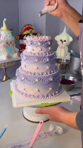 #cakedecorating #fyp #cutecake #decompression #anniversarycake #3layercake #valentinesdaycake 