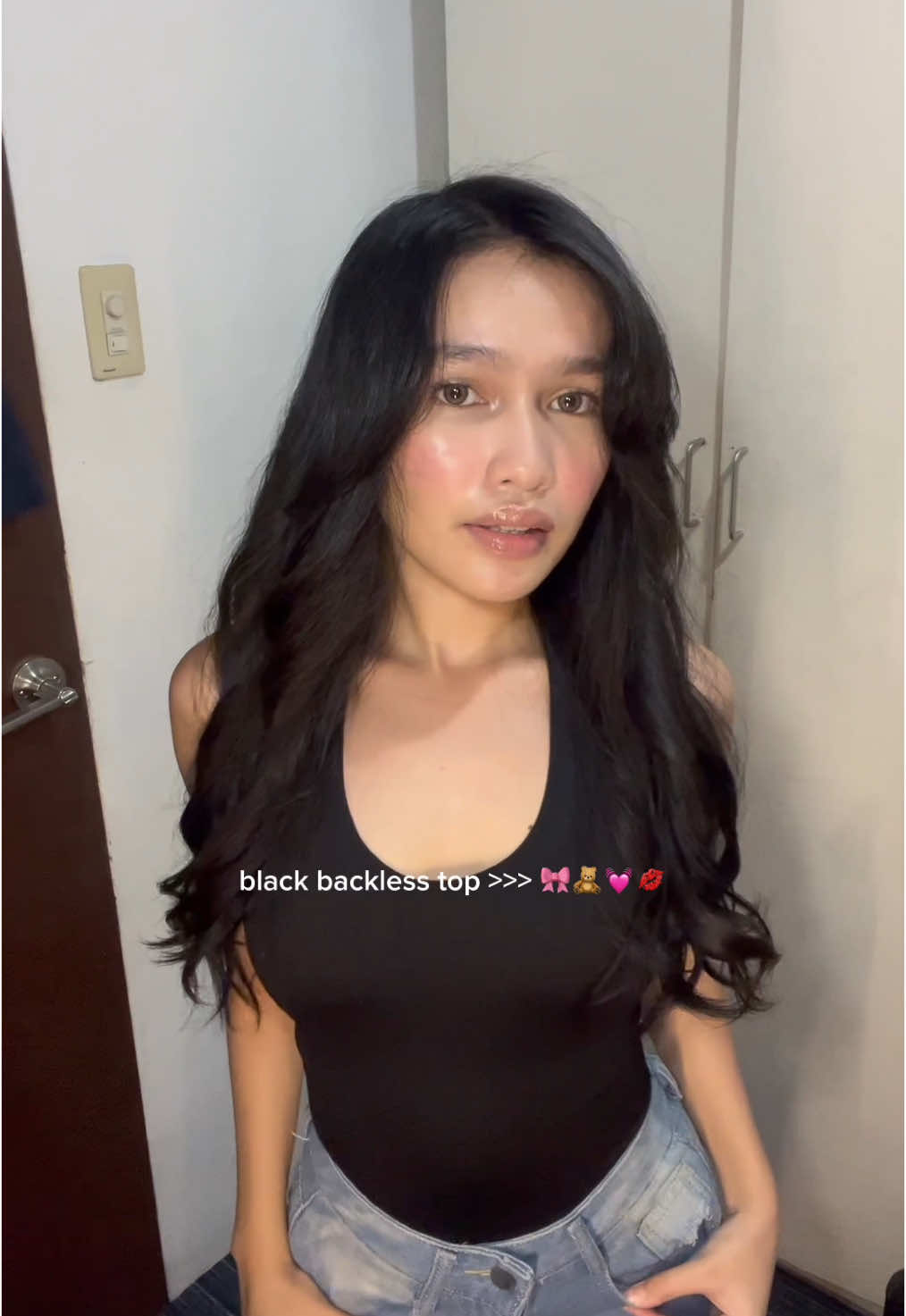 black backless top from @Hottie Diary PH 🖤 #hottiediary #backlesstop #black 