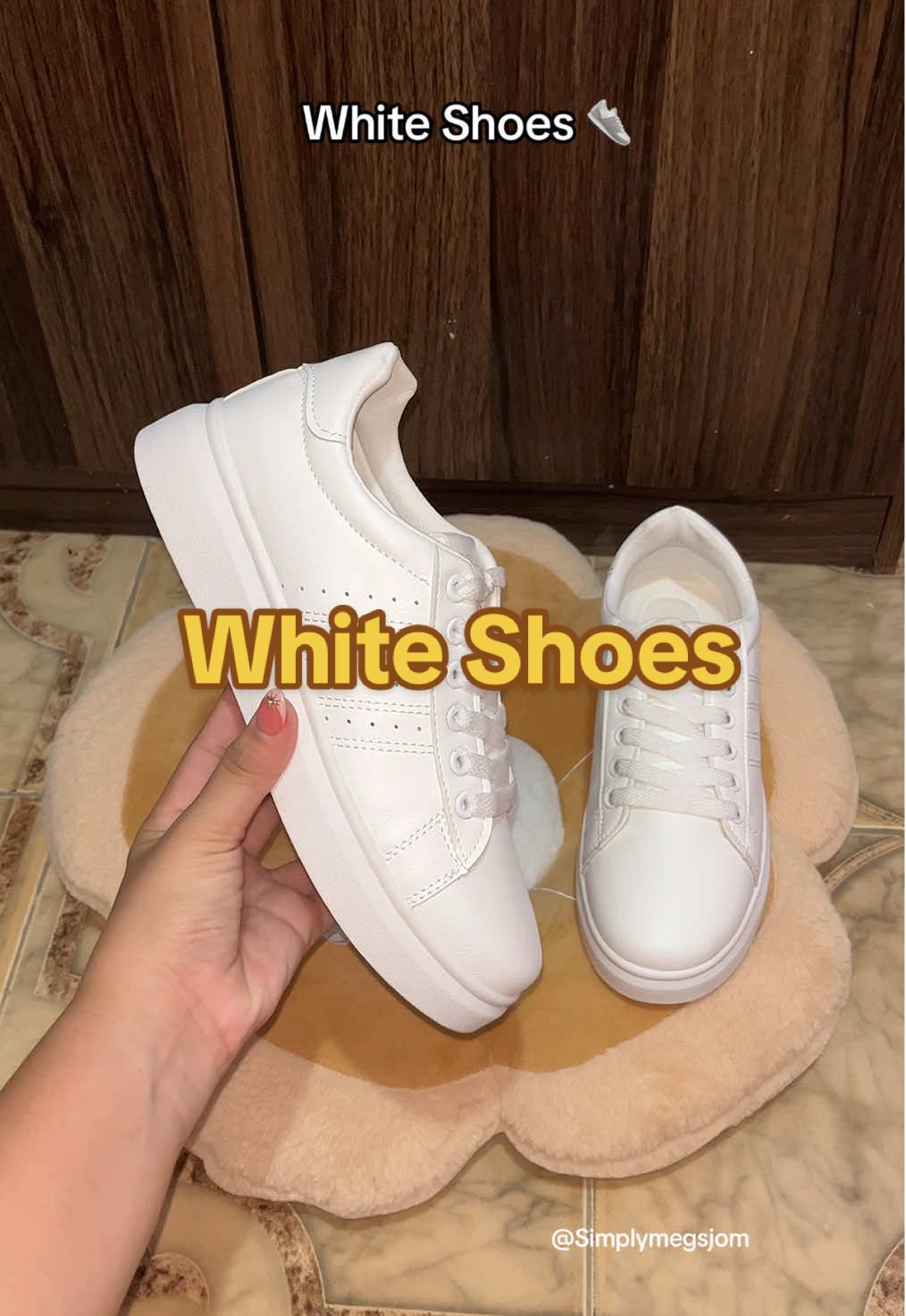 super ganda ng quality! ackkkk 😫🥹 #whiteshoesrecommendation #whiteshoes #shoesforwomen #trendingshoes #fypviral 