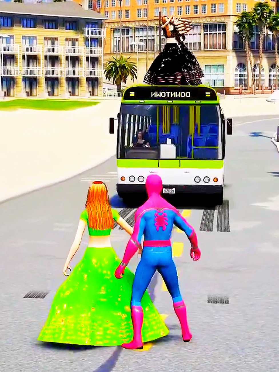 GTA V SPIDERMAN SAVING BABY AND MOM#viraltiktok #redhulk #venom #spiderman #foryou #gta5 