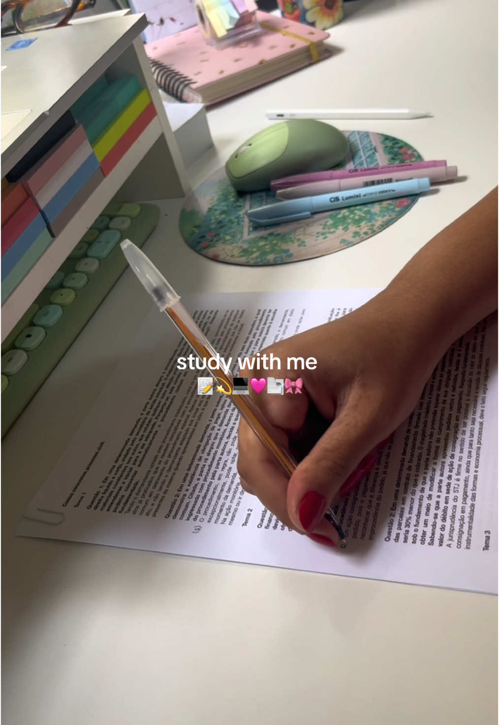 Study with me 🎀💻📚 #study #studytok #studywithme #studying #studymotivaton #focustree 