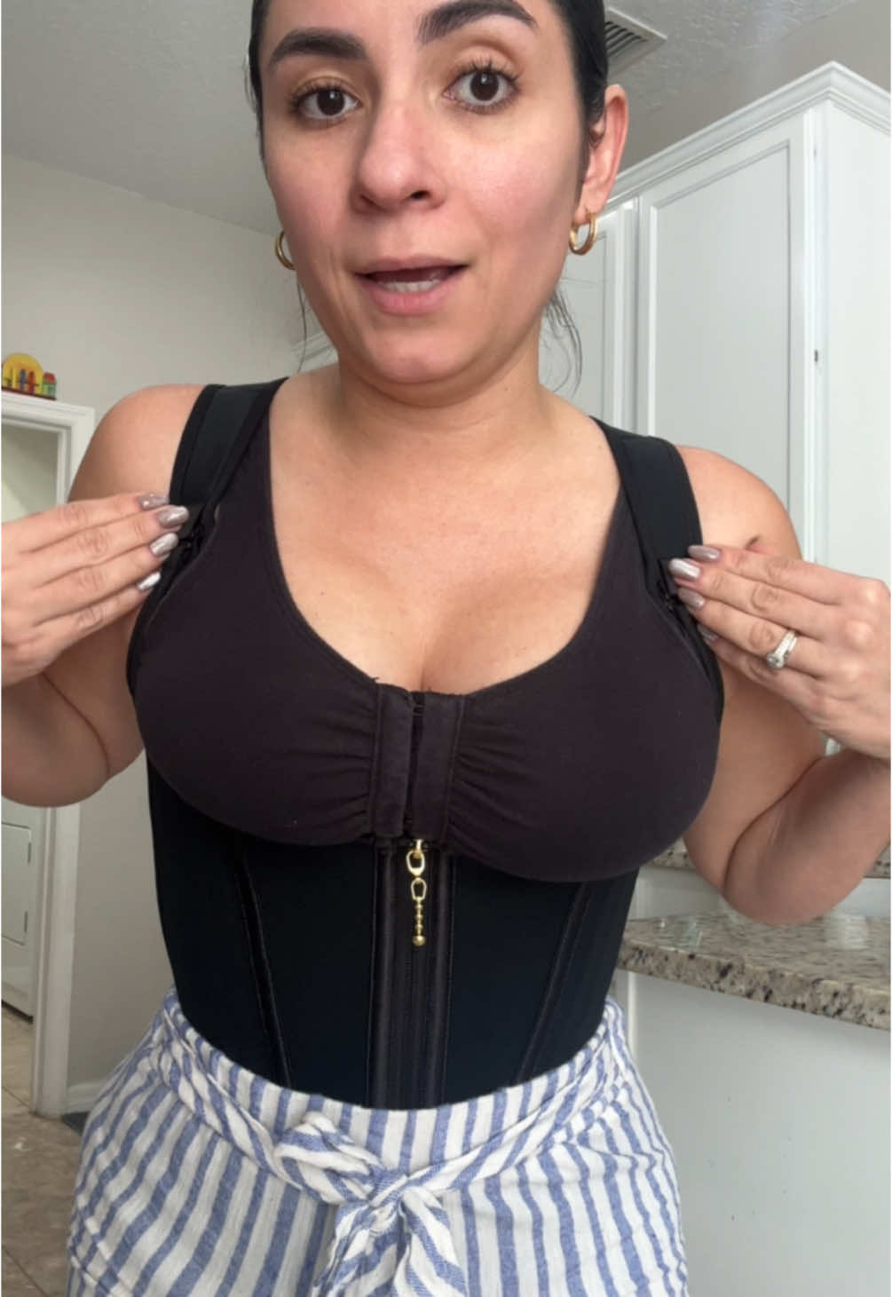 Lo que necesitassss este 2025! #parati #fajascolombianas #faja #fajas #cinturadeavispa #cintura #cinturachallenge #shapewear #shapewearreview 