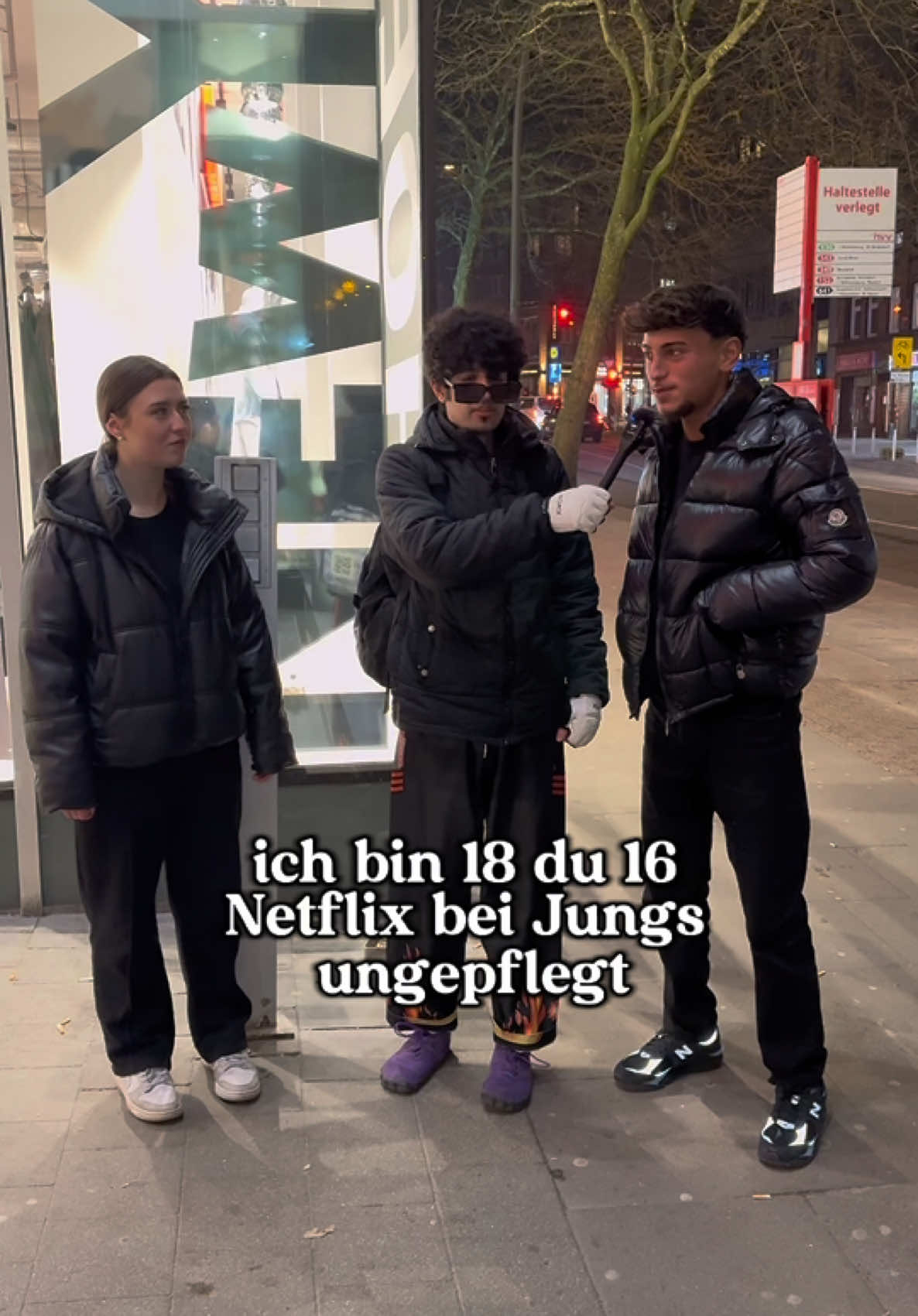 @Abu.hamburggg sie hat voll die schöne stimme 😍 hat sie es extra gemacht um ihn zu ärgern? Oder warum eigendlich  #ninjakaisulive #hamburg #bremen #ninjakaisu #ninjakaisuoriginal #CapCut 