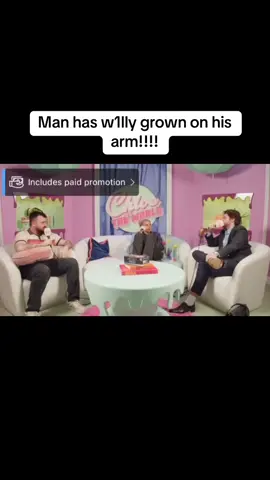 This is mad 😂😂😂 #chloeburrows #chloevstheworld #podcast #podclips #fyp #foryou #foryoupage #ifb #follow #followtrain #teamwork #massfollow 
