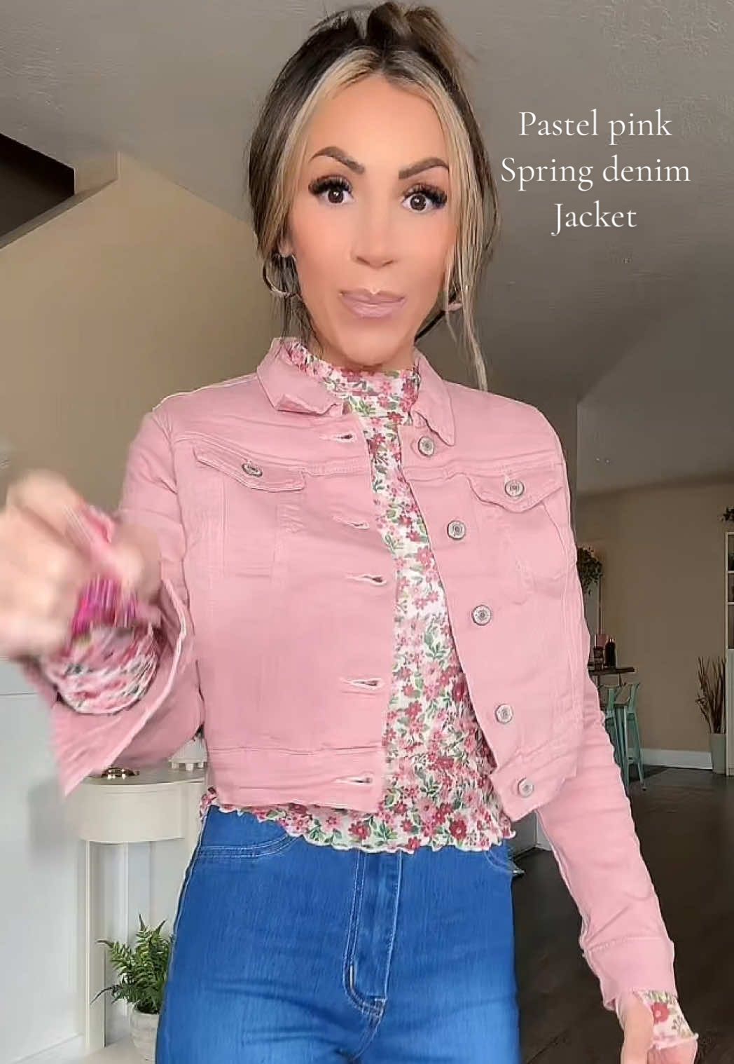 Pink spring denim jacket 🫠 who else is getting ready for some warmer weather?? Anyone? Love this pastel pink it’s adorable. 98% cotton too yes 🙌 #denim #jacket #denimjacket #pinkdenimjacket #soringfashion #croppeddenimjacket #ttsfashionfam #tiktokshopspringglowup denim jacket, pink denim jacket, spring jacket, pink jacket, women’s denim jacket 