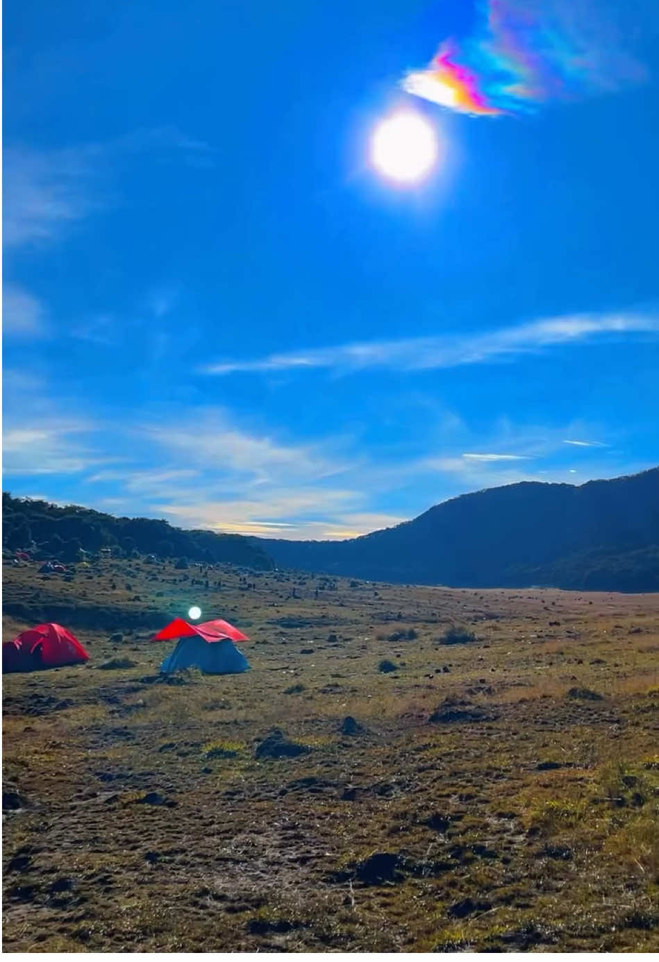 Booking paket simaksi gunung gede pangrango (Tektok, solo, Lintas, Camp) ikuti @dolan.gedepangrango untuk upate seputar pedakian gunung gede pangrango. dolan gepang merupakan basecamp resmi dan berlisensi yang memiliki fasilitas lengkap dijalur pendakian gunung gede pangrango. #pendakigunung #suryakencana #gununggedepangrango #4u #fyp 