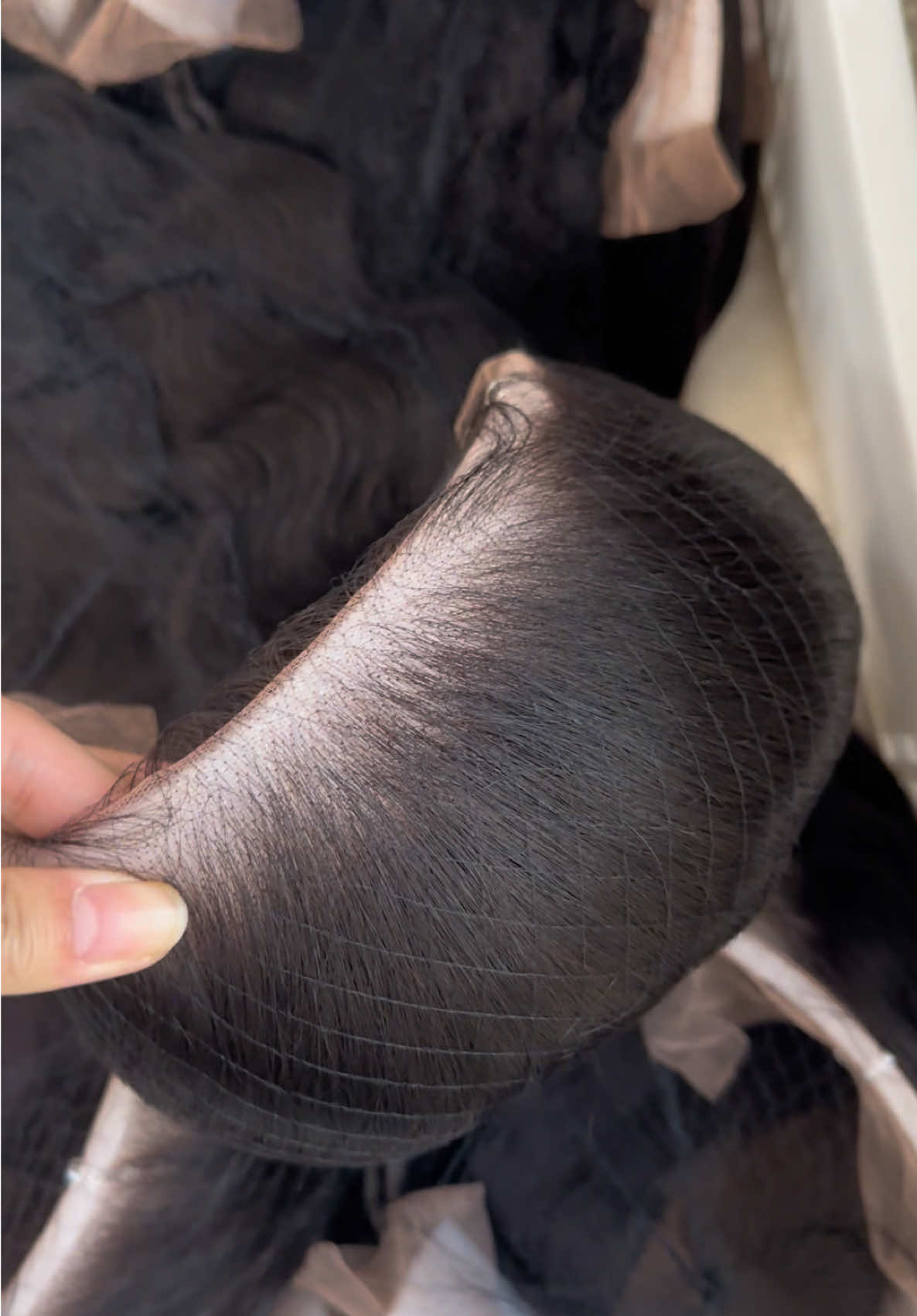Is this your body wig?😍💕#wigfactory #pizazzhair #bodywig #wiginfluencer #striaghthair #prebleachedknots #influencers #wiginstall #fyp #wholesalewigseller 