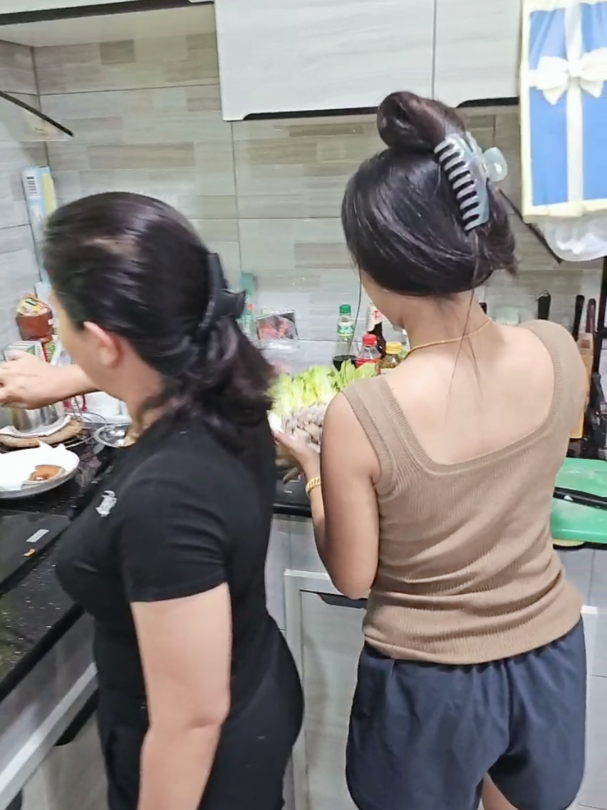 ครอบครัวเมียสอง#ความสุข #พลังเมียสอง #ทีมเมียสอง #วิถีเมีย2 #เมีย2ไม่เป็นรองใคร #เมียสองมันดีแบบนี้เหละ😁 
