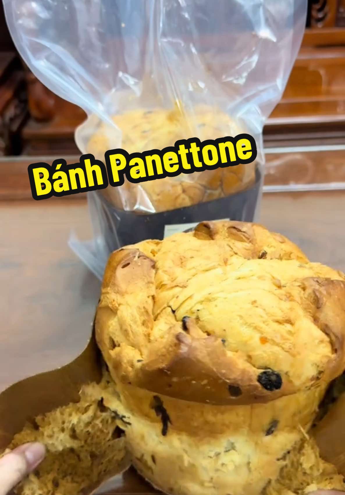 Một loại bánh có mứt vỏ cam làm hương vị bùng nổ trong miệng ngay từ miếng đầu tiên- bánh Panettone #panettone #banhngot #bakery #ancungtiktok #LearnOnTikTok #vuonbinhyen  @vườn bình yên 🌱 