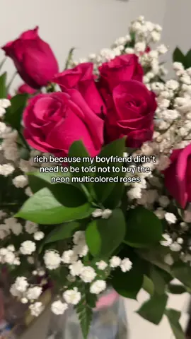 so loved #happyvalentinesday #flowers #happiness #Love 