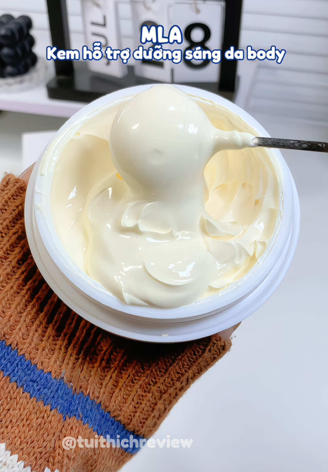 Em này dùng ưnggg✨#kemduongtrangda #kembody #mlabeauty #tuithichrevieww 