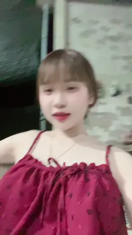 Mặc cho người ta đang dèm pha em chỉ iu mình anh 🤭 hihi ❤️..#xuhuongtiktok #bentre71🌴🥥 #xuhuong #bentre 