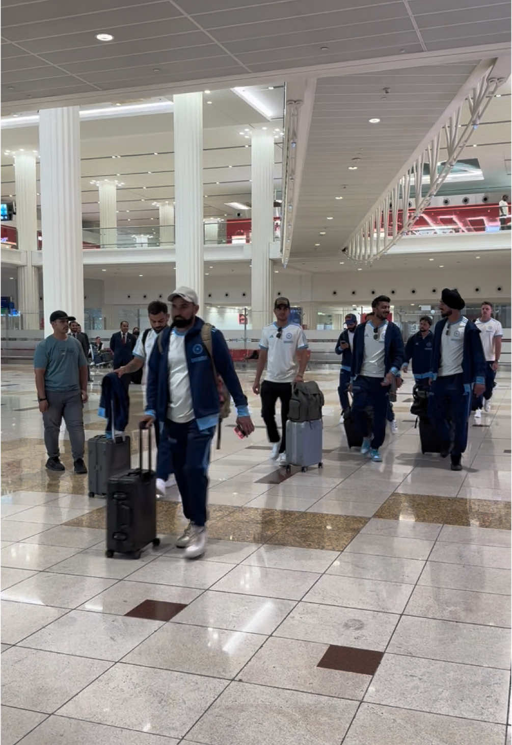 Indian team arrived Dubai for champion trophy #viratkohli #rohitsharma #championtrophy2025🏏 #pcb #cricket 