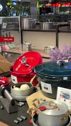 Giải đáp tại sao nồi chảo STAUB lại đắt giá? #daoinox #staub #giaidapthacmac 