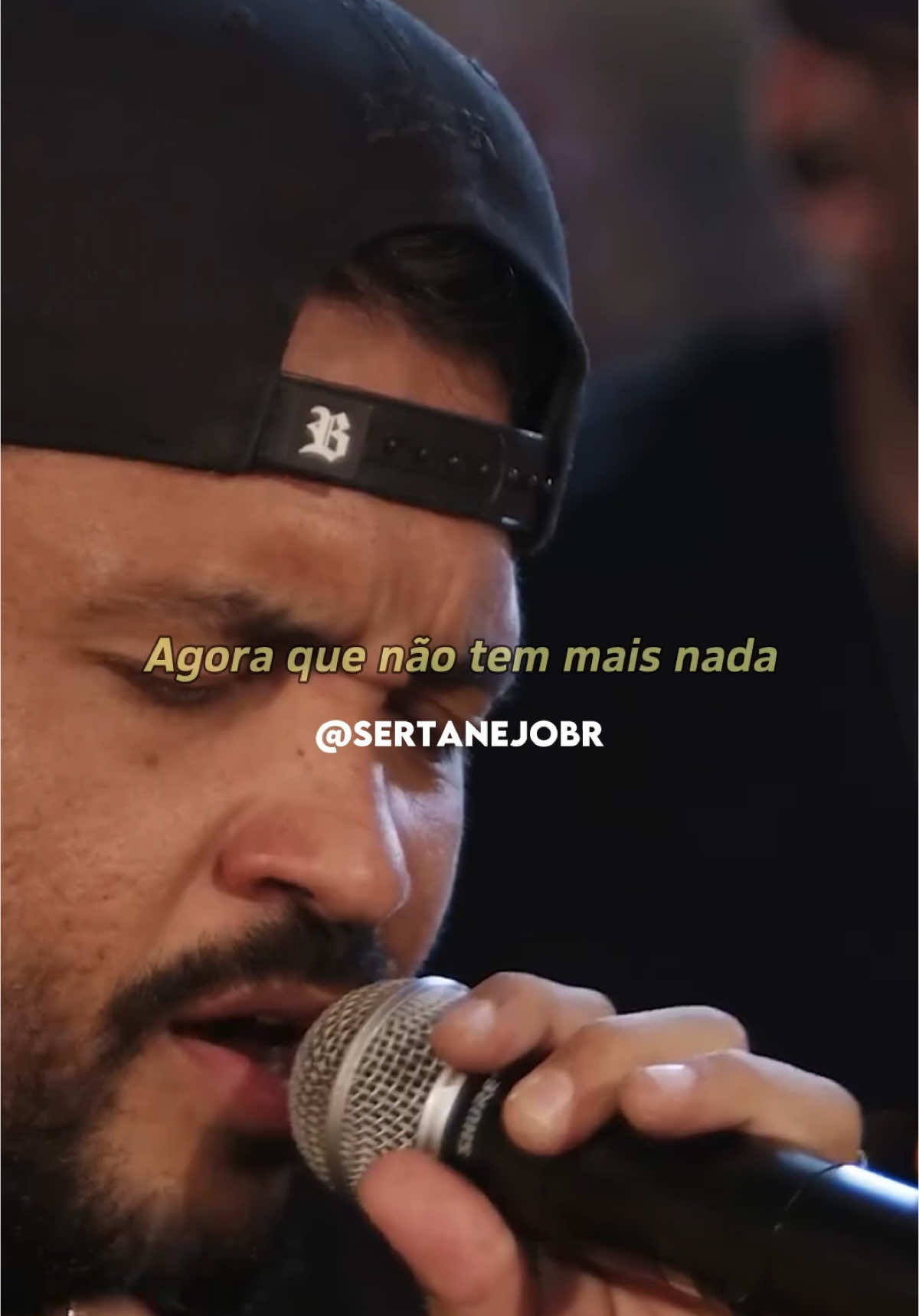 Siga e ouça nossa playlist (Link na Bio) ❤️ •Siga: @sertanejobr_ •Siga: @momentosertanejo_ #Sertanejo #SertanejoUniversitário #Lançamento  #Tipografia #VideosParaStatus #Meme #Musica #Dança #Status #Viral #musicasertaneja #sertanejobr