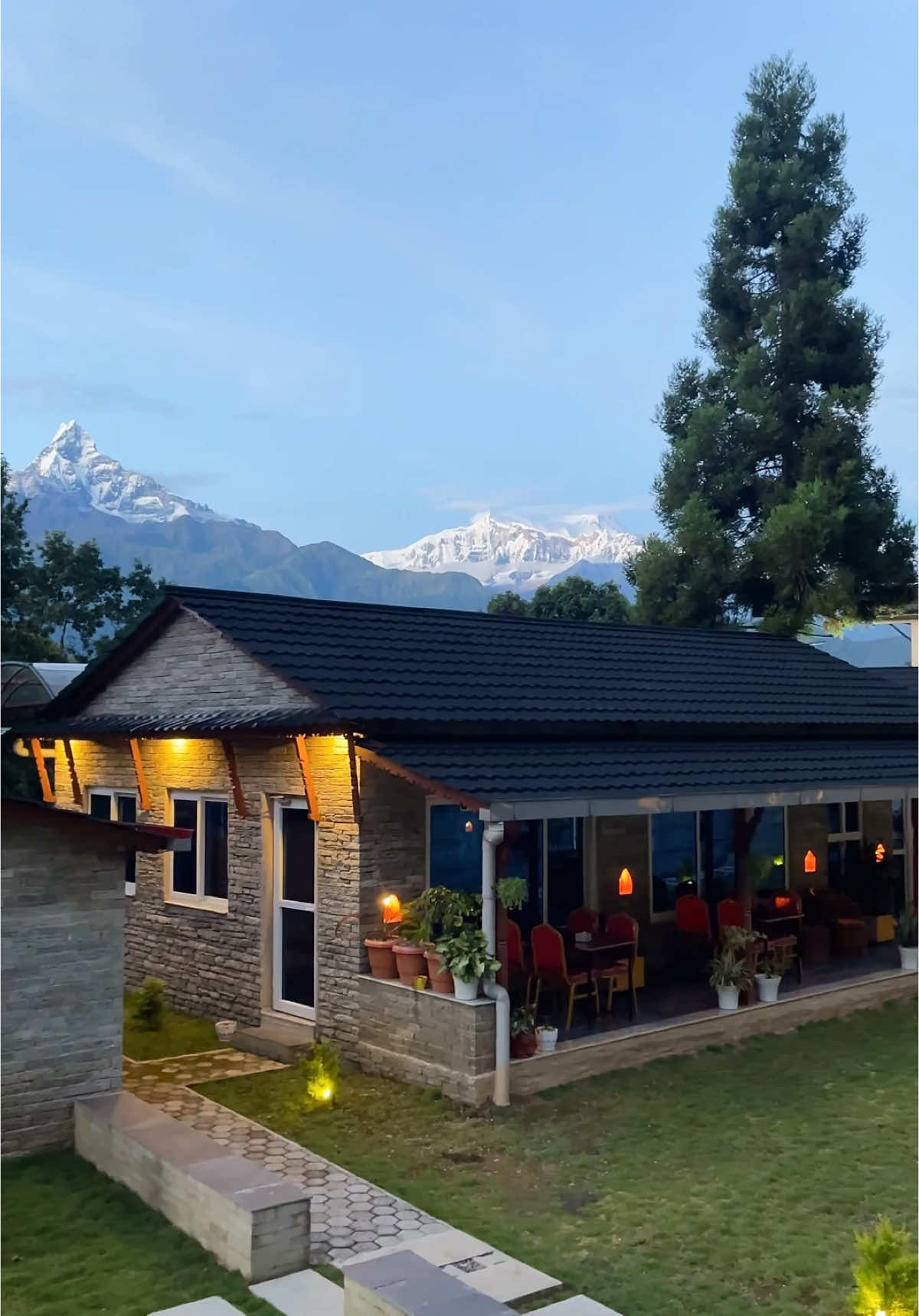 Looking for a serene getaway? Escape to Dhampus and relax at Yarsa Villa for the perfect retreat 🇳🇵Yarsa Villa Resort 📍Location: Dhampus, 20km from Pokhara. Book your stay with us. 📞 +977 9808829666, 9826166766 #yarsavilla #dhampus #peaceful #nature #yarsavillaresort #villa #resort #himalayas #dhampusvillage #nepal  