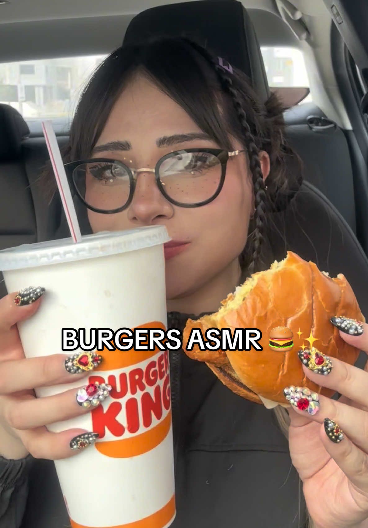 Probando la nueva Honey Chipotle Crispy King 🍔 🍗   @Burger King México #CrispyKings #burgerasmr #ASMR #burgermukbang #burgerking #mukbang #mukbangeatingshow #foodasmr #eatingvideo #crunchy #eatwithme 