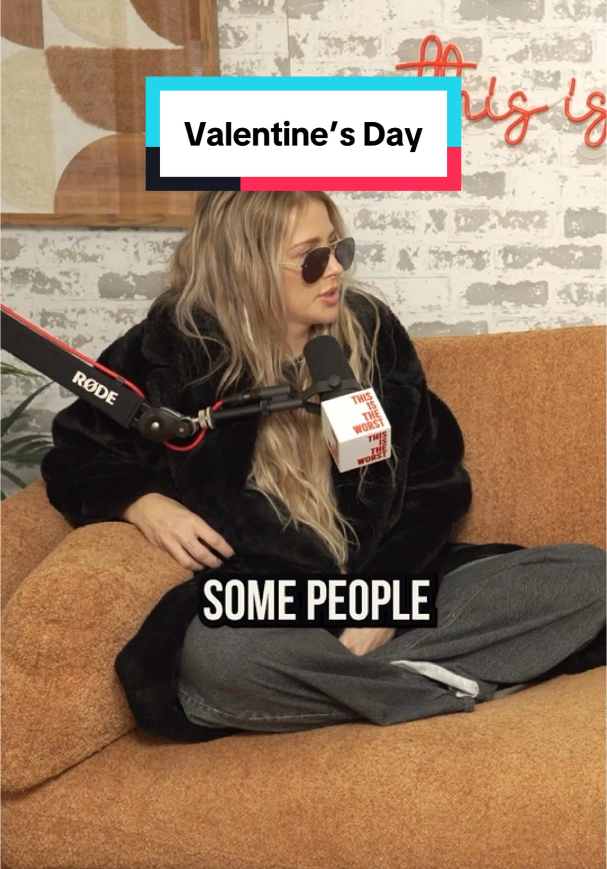 We LOVE love 🫶 #thisistheworst #worsties #ValentinesDay #tommylee #brittanyfurlan 
