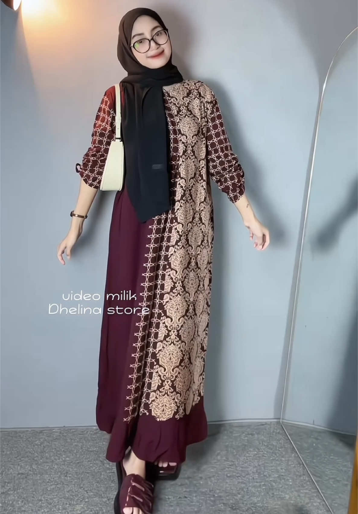 Rekomendas gamis burgundy bahan rayon lengan serut cantik,harga.nya juga murah say😭😍 #fyp #gamis #gamismurah #gamiskekinian #gamisrayon #gamisburgundy #outfitideas 