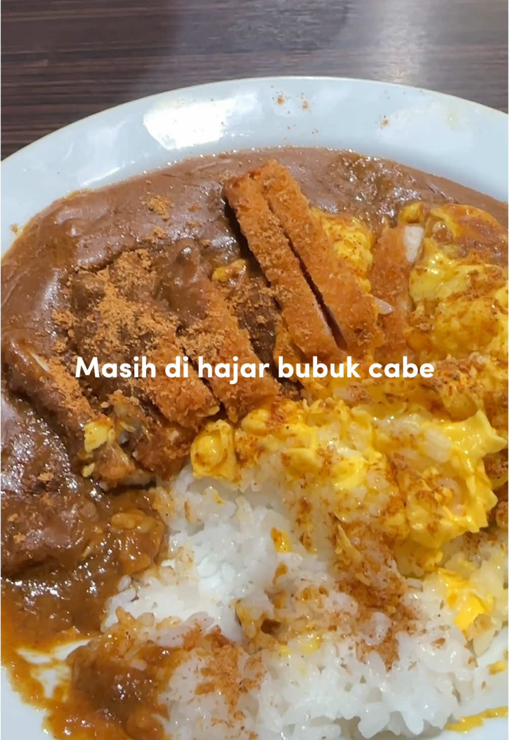 Mukbang curry level maksimal masih ditambah bubuk cabe sampe ditanya “pedes ga?” Sama orang Jepang🤣 #mukbang #fyppppppppppppppppppppppp #tiktokviraltrending #xyzabc #gayaditiktok 