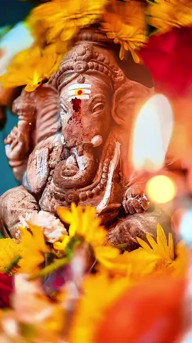Hope clears every path, Reminding you that  No obstacle is too big For a fresh start..! #omganeshaynamah #karpagavinayaga #potri #pillaiyar #thunai #sankashtichaturthi #sankataharachaturthi #tiktok #devotional #reels #reelsvideo #reelitfeelit  #angel_ponnu♥️ 
