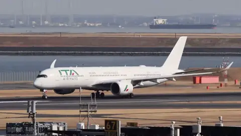 ✈️Airbus A350 🇮🇹ITA Airways beautiful departure #aviation #airplane #geek #aircraft #viral_video #pilot #airport #plane #airbus #fypdong #fypsounds #videoviral #fyp #💫 