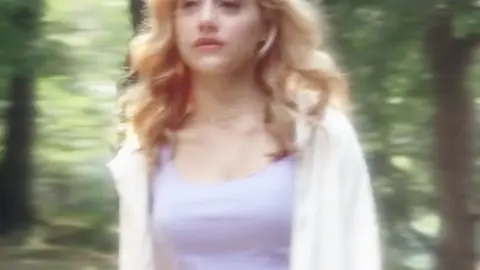i wanna runaway #uptowngirls  #brittanymurphy #romcom #uptowngirl #runaway #girls #real #recommendations #global #viral #vyp #fyp #foryou #page