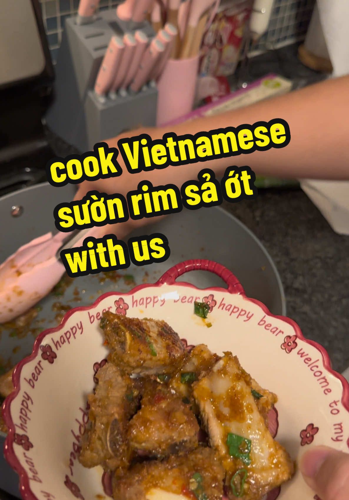 cook Vietnamese sườn rim sả ớt  with us as homesick international students [IG: @annielengo] [Youtube: @AnnieLeNgo] 🎀 #viet #nauan #Recipe #EasyRecipe #whatieat #mealprep #vietnamese #asian #asiantiktok #fypシ #fyppppppppppppppppppppppp #internationalstudent #studyabroad #nyclife #nyctiktok #nycblogger #trending #xuhuong #xuhuongtiktok #duhoc #duhocsinhmy #duhocmy #duhocsinh #makeup #skincare #fashion #OOTD #contentcreator #funny #meme #relatable #douyin #giaitritonghop #giaitritiktok #lamdep #chamsocda #makeuptutorial #review #vietnamesegirl #saigonese #imjustagirl #nyu #newyorkuniversity 