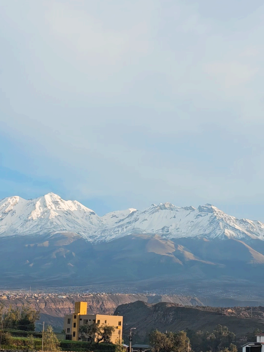 #volcanes #chachani #misti #carmenalto #cayma #arequipa #peru #turismo #tourism #momentos #graciasdios  #travel #fypシ゚ #fypviral 