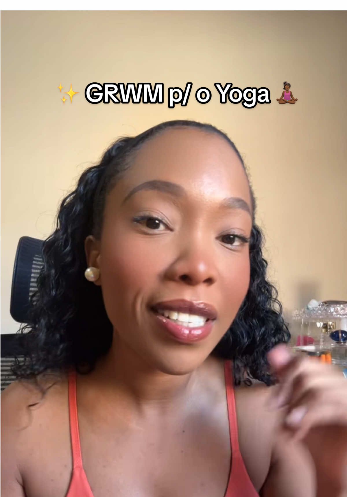 #GRWM p/ o Yoga 🧘🏾‍♀️  Produtos: - Tônico esfoliante da @Océane  - Primer #Fenty  - Pó translúcido solto #Oceane #linhaeditionoceane  - Lápis sobrancelha #Oceane #linhamariliamendonça  - Blush #rarebeauty  - Bronzer #fenty  #bronzerfentybeauty  - Lip Oil Cor Delight #rarebeauty #lipoildelight  - Fixador @Franciny Ehlke 