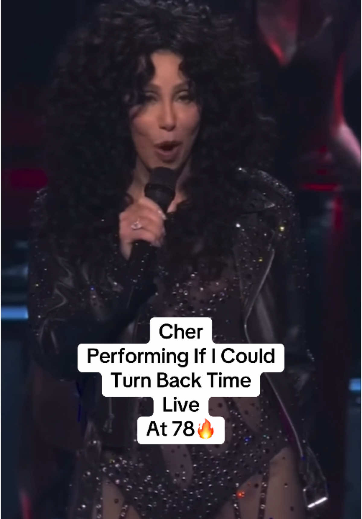 Cher’s full performance at the SNL Homecoming Concert🙌🏻🔥.                        #cher #icon #voice #vocals #live #snl #snl50 #ificouldturnbacktime #78
