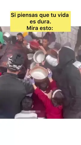 📹💔 La vida no siempre es justa… 😞🍽 Este video refleja lo dura que puede ser la vida. Una niña, con lágrimas en los ojos, llora porque no alcanza su plato de comida… 😢 Mientras muchos tienen de sobra, otros luchan hasta por lo más básico #parati  #paratiiiiiiiiiiiiiiiiiiiiiiiiiiiiiii 