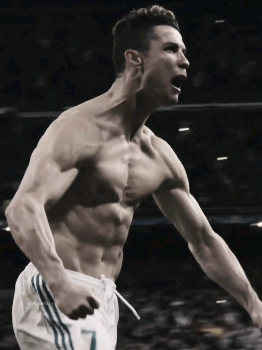 Chandelier | #cristianoronaldo #cr7cristianoronaldo #portugal #edit  #alnassar #foryoupag #fyp #skills 