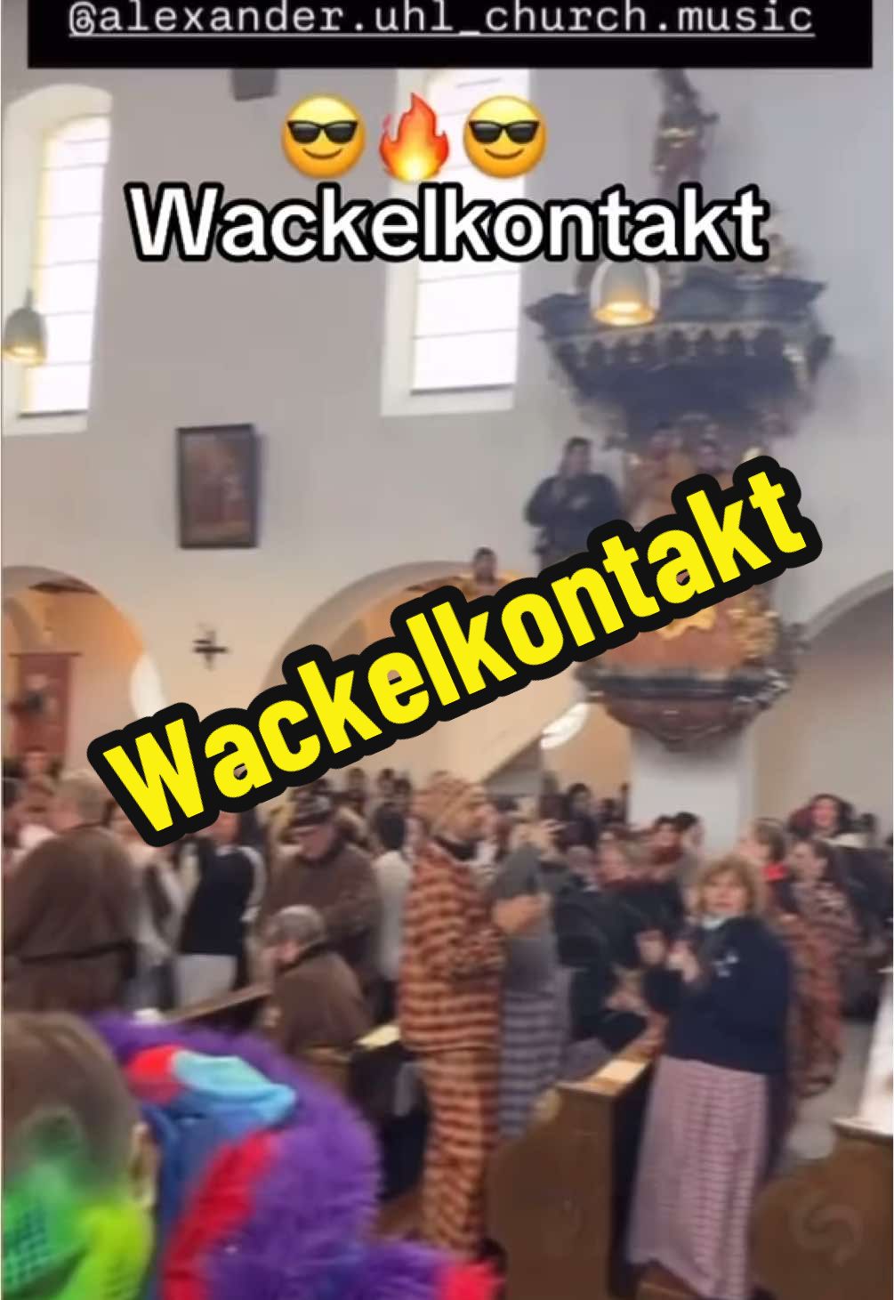 Wackelkontakt und alle gehen mit! #Kirche #Wackelkontakt #Oimara #VolleHütte #Hummelremmidemmi #Pleinfeld #OrgelMedley #AlexanderUhl #alexanderuhl_churchmusic #Washobi #Wackel #Wackelkontakt #Oimara 