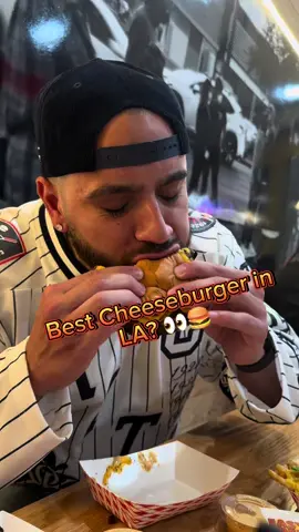 is @Easy Street the best cheeseburger in LA? 👀🍔 #foodreview #mukbang 